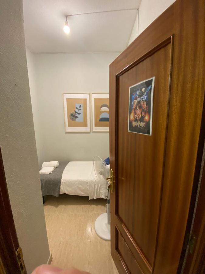Center Madrid Habitaciones Екстер'єр фото