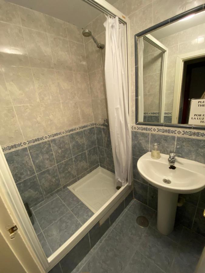 Center Madrid Habitaciones Екстер'єр фото