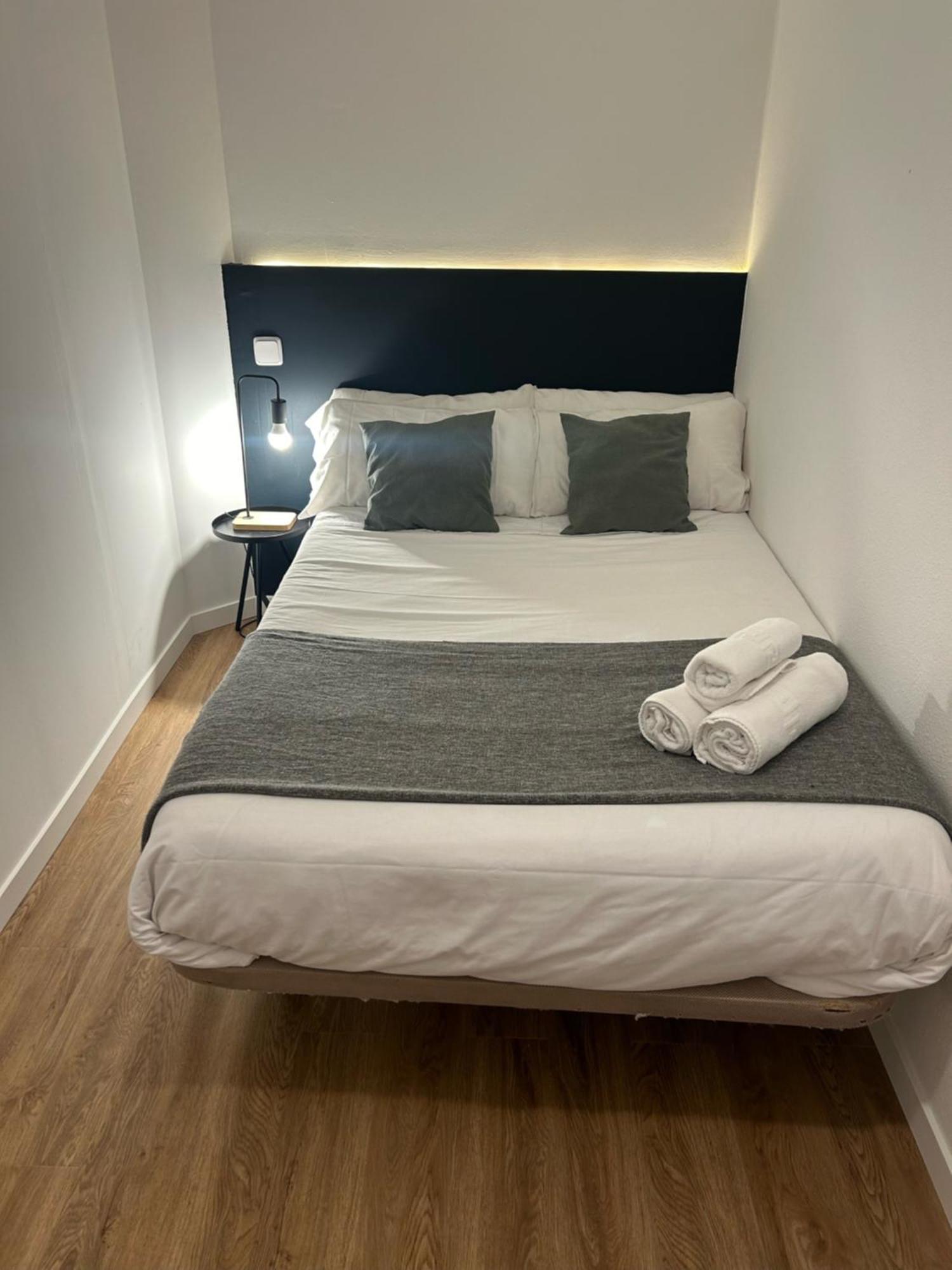 Center Madrid Habitaciones Екстер'єр фото